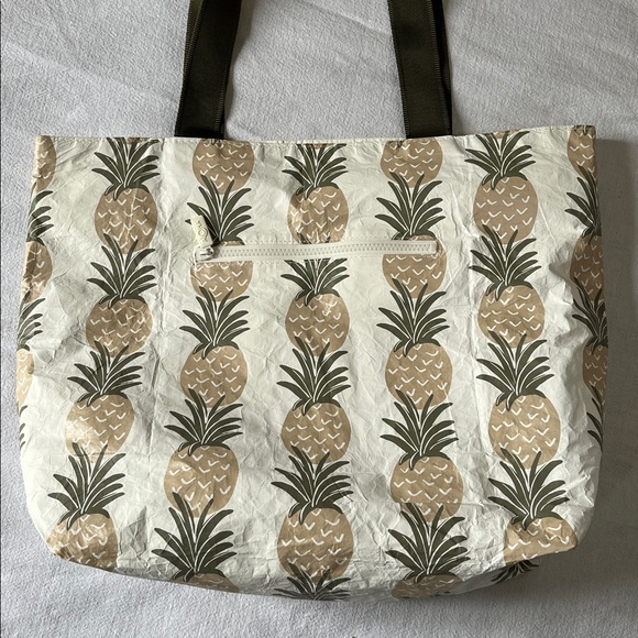 Aloha Collection Day Tripper Pineapple Groove Day - Picture 14 of 16